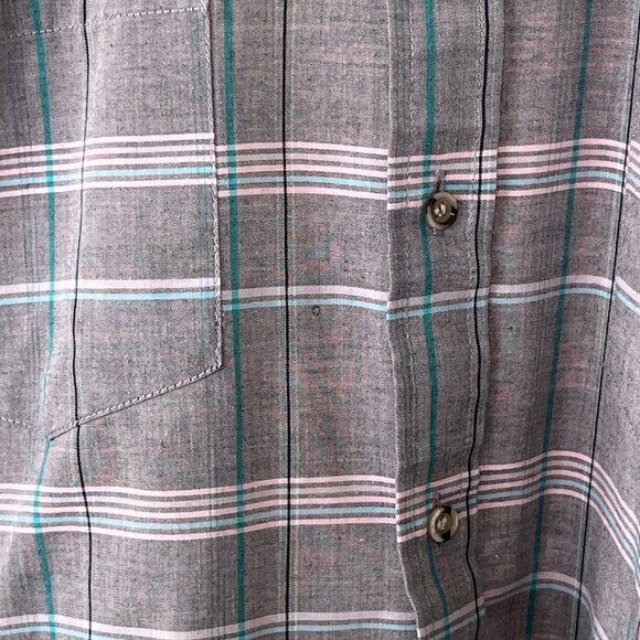Weekends Only Plaid Pink Grey Long Sleeve Button Up Flat Hem Shirt Medium - Picture 8 of 10